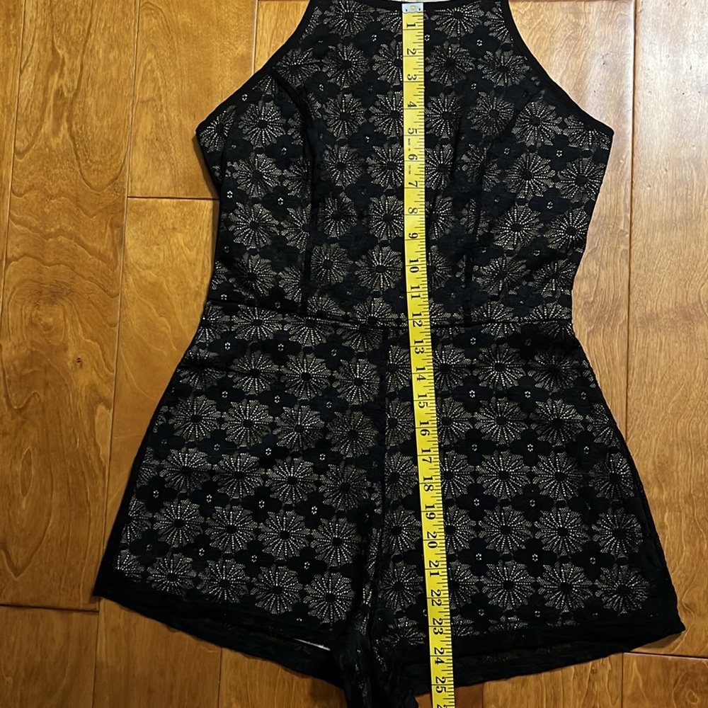 Bleuh Ciel Black Floral Lace Halter Romper Women’s Small Whimsigoth GNO Y2K - Picture 8 of 11
